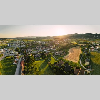 Luftaufnahme von Hartberg Umgebung in der Oststeiermark | ©  Oststeiermark Tourismus |  Bernhard Bergmann