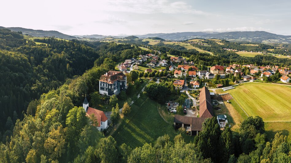 Schloss Aichberg in Rohrbach an der Lafnitz in der Oststeiermark