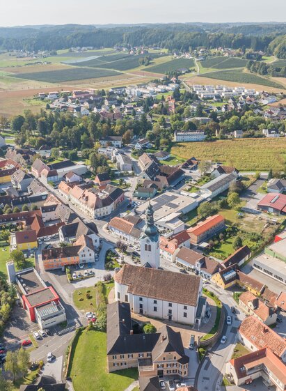 Luftaufnahme in St Ruprecht an der Raab | ©  Oststeiermark Tourismus | Helmut Schweighofer