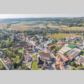 Luftaufnahme in St Ruprecht an der Raab | ©  Oststeiermark Tourismus | Helmut Schweighofer