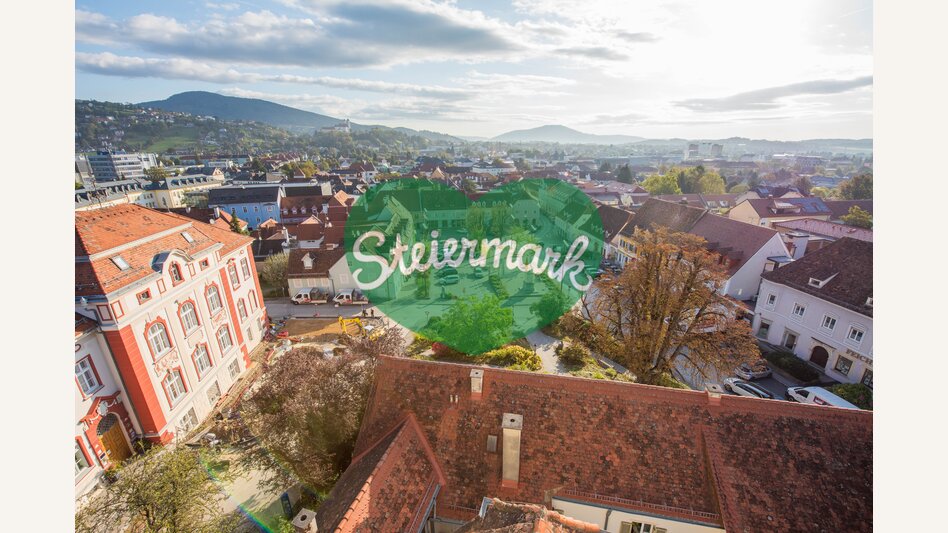 Luftaufnahme vom Ort Weiz | ©  Oststeiermark Tourismus | Helmut Schweighofer