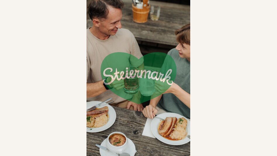 Kulinarik beim Steirischen Jokl in der Oststeiermark | © 
Oststeiermark Tourismus | studio draussen