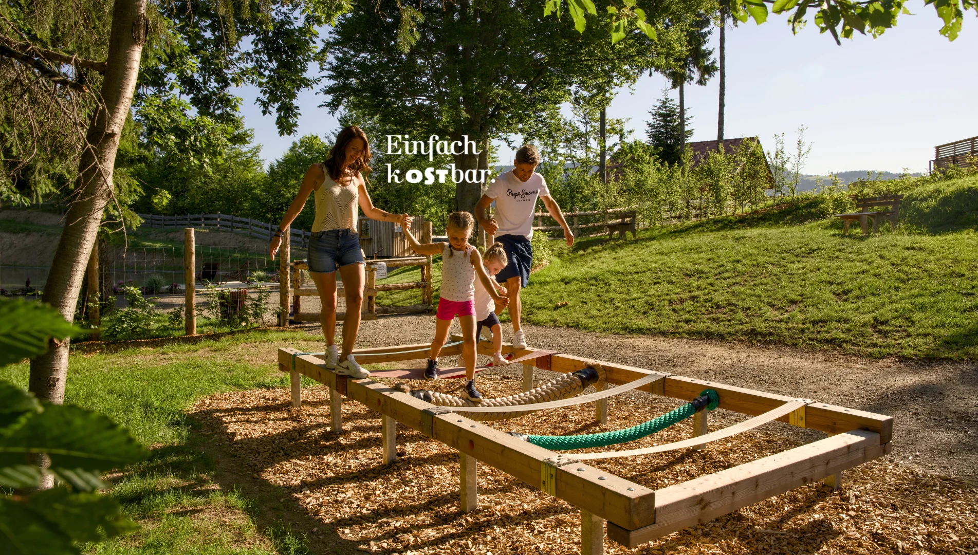 Family on the playground at the Pöllauberg in Eastern Styria | ©  Oststeiermark Tourismus | Motion Manager