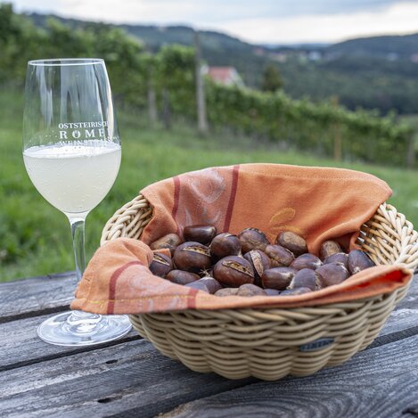 Kastanien und Sturm | © TV Oststeiermark | Bernhard Bergmann | © Oststeiermark Tourismus, Rene Strasser
