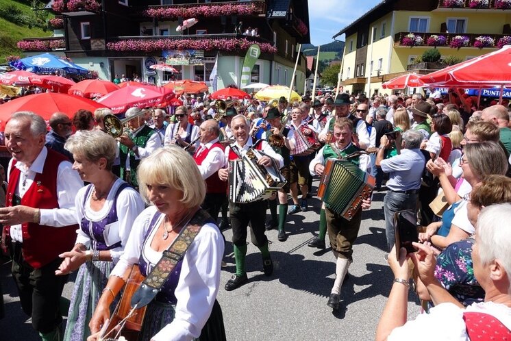 Gasner Musikirtag mit den Stoanis | © Oststeiermark Tourismus | Oststeiermark Tourismus