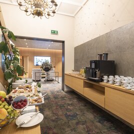 Seminarpause mit Buffet im Garten-Hotel Ochensberger