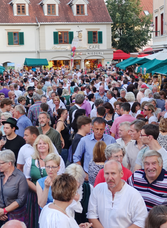 Mulbratlfest am Weizer Hauptplatz