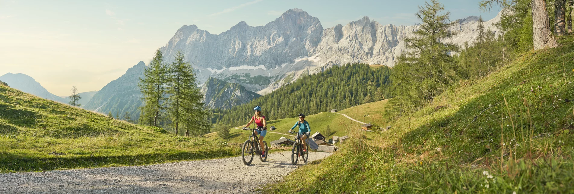 PackageDachstein e-bike round - Around the Dachstein in 4 stages | © Schladming-Dachstein