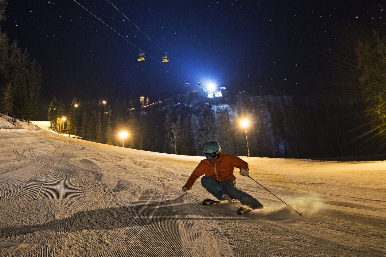 Nachtskifahren Hochwurzen | © Planai-Hochwurzen Bahnen / Gregor Hartl | MagArt.GregorHartl | © Planai-Hochwurzen Bahnen / Gregor Hartl