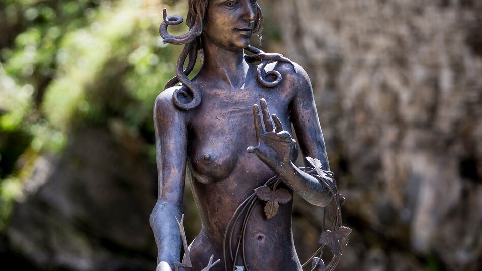 Statue bei der Mur