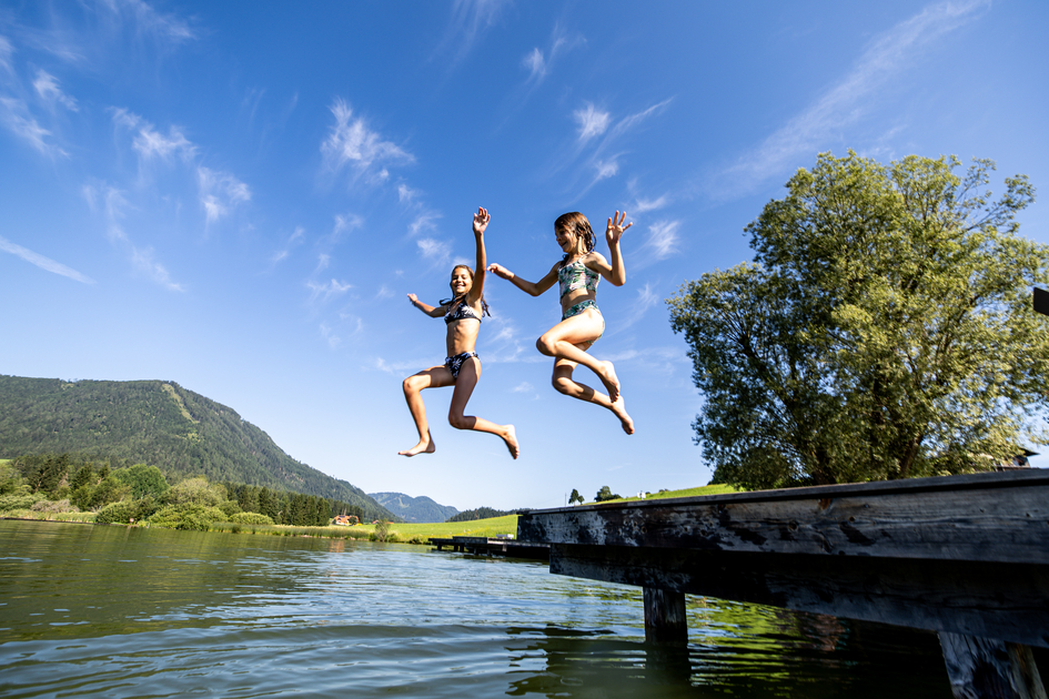 Springen in Teich | © TV Murau |  Tom Lamm