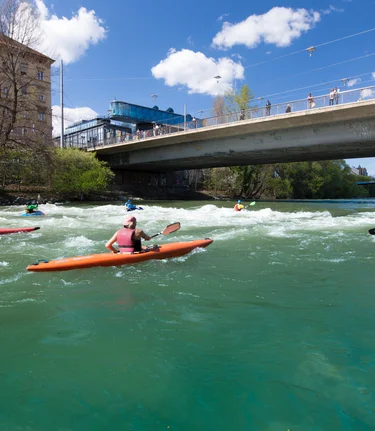 Kajak fahren auf der Mur | © Graz Tourismus | Harry Schiffer