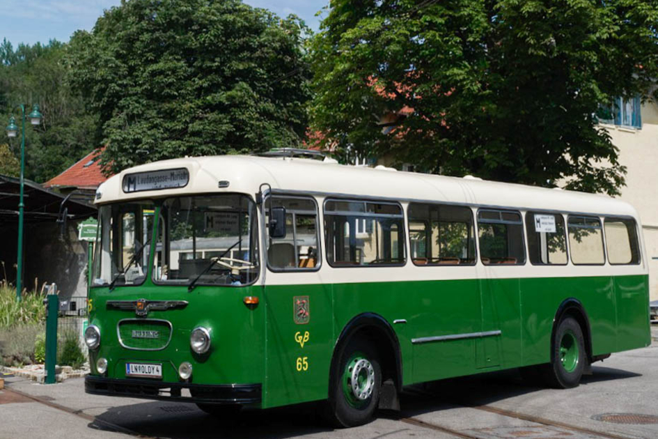 Historischer Linienbus in der Steiermark | © Tramway Museum Graz | Daniel Pinnitsch