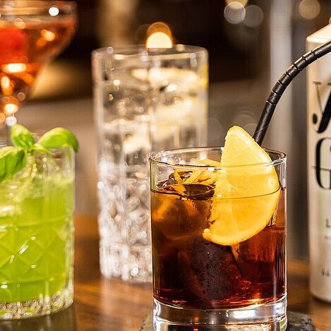 Auf einen Gin Tonic im Hotel Liebmann | © 5Komma5Sinne | Fabian Trummer