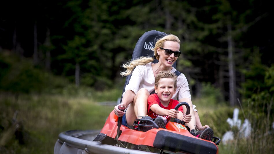 Hexenexpress, die Sommerrodelbahn am Schöckl