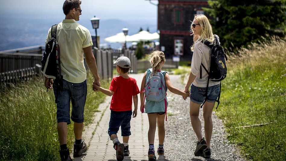 Wandern mit der Familie am Schöckl