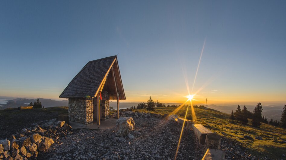 Sonnenaufgang am Schöckl