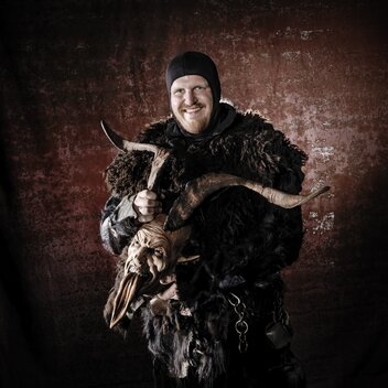 Krampus in Vorbereitung | © Croce und WIR | Croce & WIR