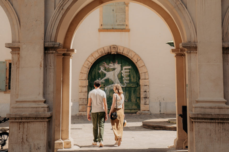 Durch den Landhaushof in der Grazer Altstadt | © Region Graz | studio draussen