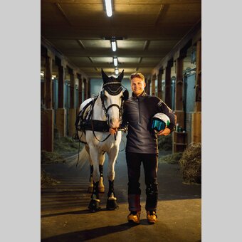 Arvid Auner meets Lipizzaner | © Arvideo