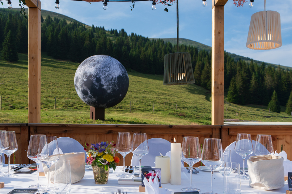 Vollmung Gleinalm Tisch | © Region Graz | Wolfgang Hummer 