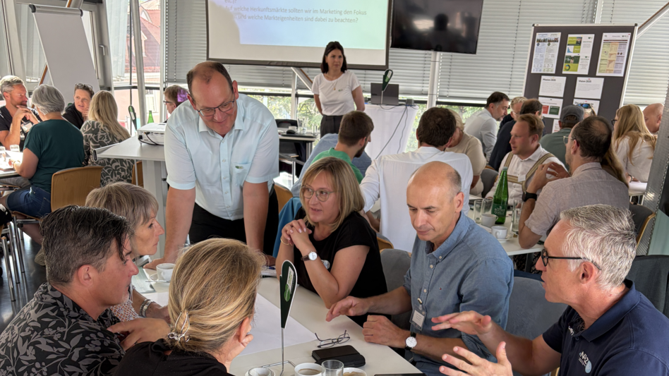 Arbeit in den Arbeitsgruppen beim Stakeholder-Workshop  | © Erzberg-Leoben | Lisa Hessenberger