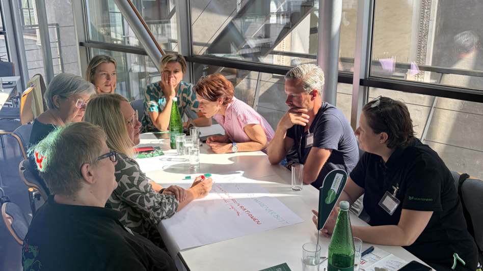Intensives Grübeln beim Stakeholder-Workshop  | © Erzberg-Leoben | Lisa Hessenberger