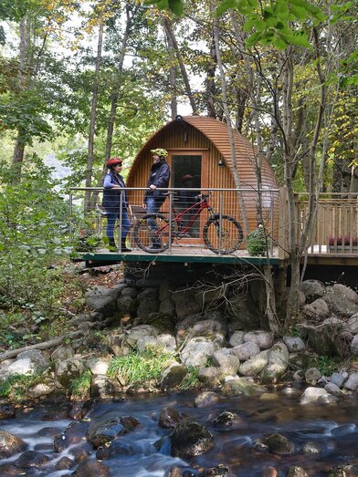 Symbolfoto Glamping in der Natur | © Pixabay | Andreas Hollinger