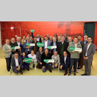 Ehrengäste und Kommissionsmitglieder von Erzberg-Leoben | © Erzberg-Leoben | Lisa Hessenberger