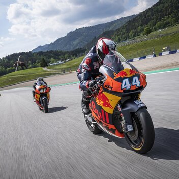 Moto2 Action | © Philip Platzer | TV Murtal
