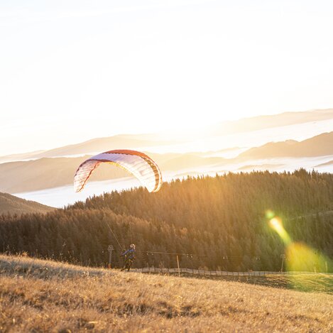 Paragleiten auf der Aflenzer Bürgeralm | © Paracenter Austria | Melanie Meisenbichler