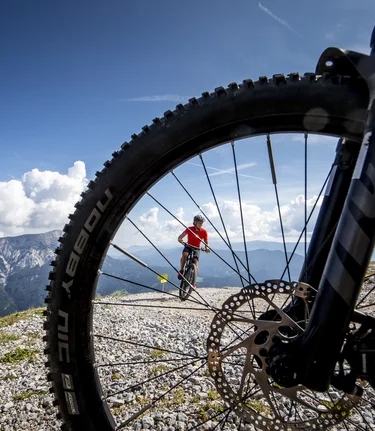 E-Biken auf der Schneealm | © TV Hochsteiermark | Tom Lamm
