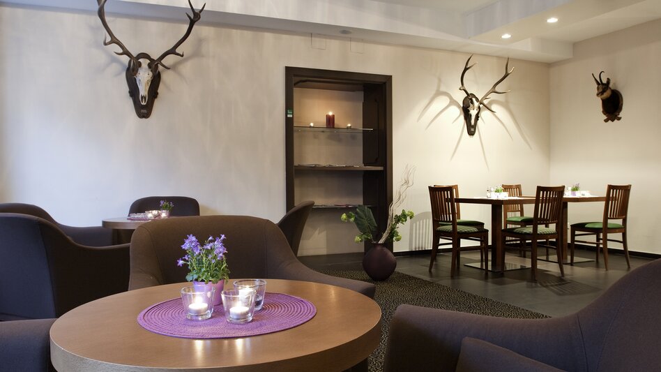 Die Lobby im AKTIVHOTEL Weisser Hirsch in Mariazell