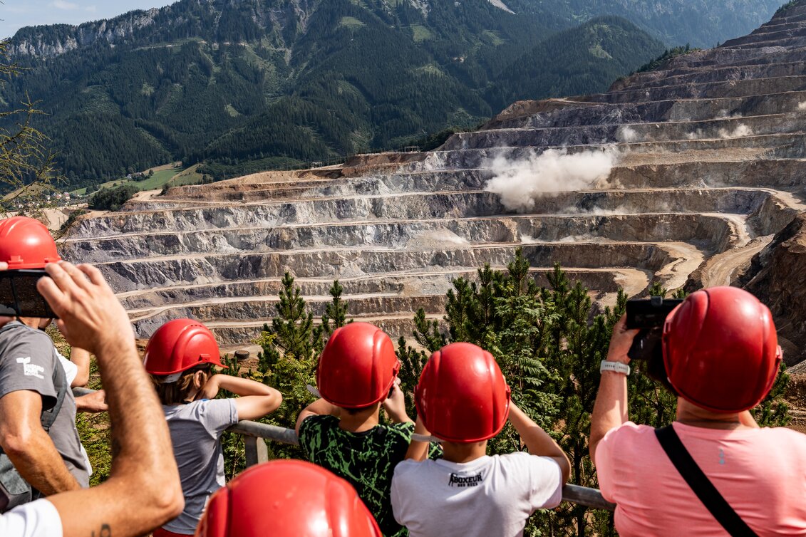 PackageHaulyride with live blasting - Erzberg Adventure | © VA Erzberg GmbH