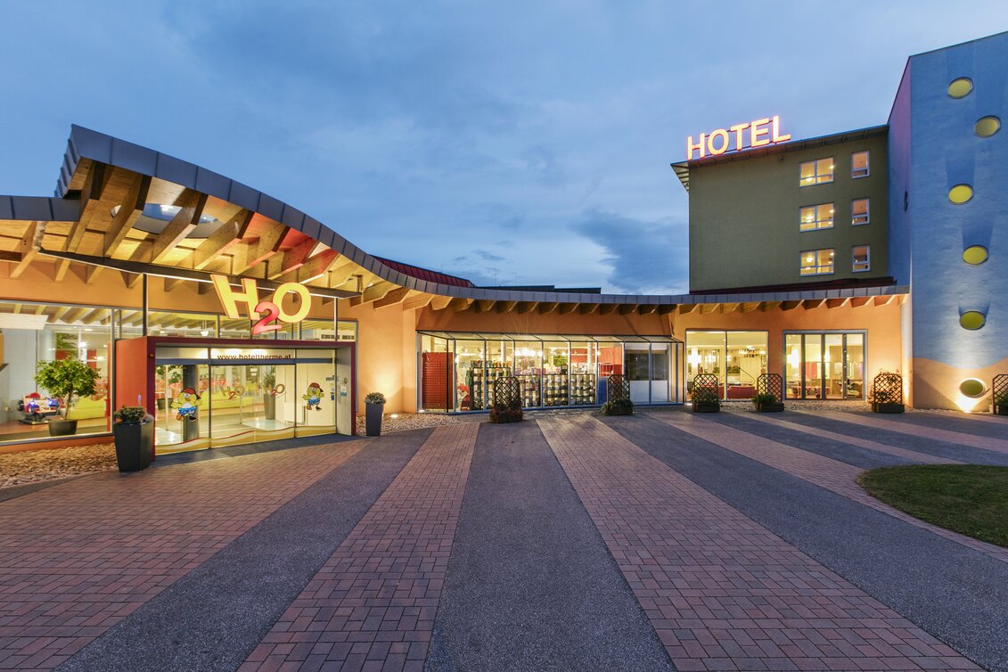 Außenansicht H2O Therme | © H2O Hoteltherme GmbH | Eisenberger | © H2O Hoteltherme GmbH
