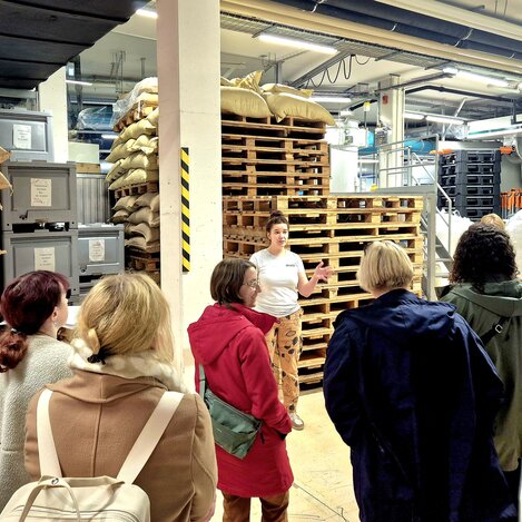 Julia Zotter begrüßte in der Schokofabrik | © Young Styria | Mario Hofer