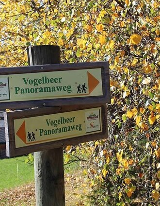 Vogelbeer-Panoramaweg, St. Kathrein am Offenegg, Markierung | Christine Pollhammer | © Oststeiermark Tourismus