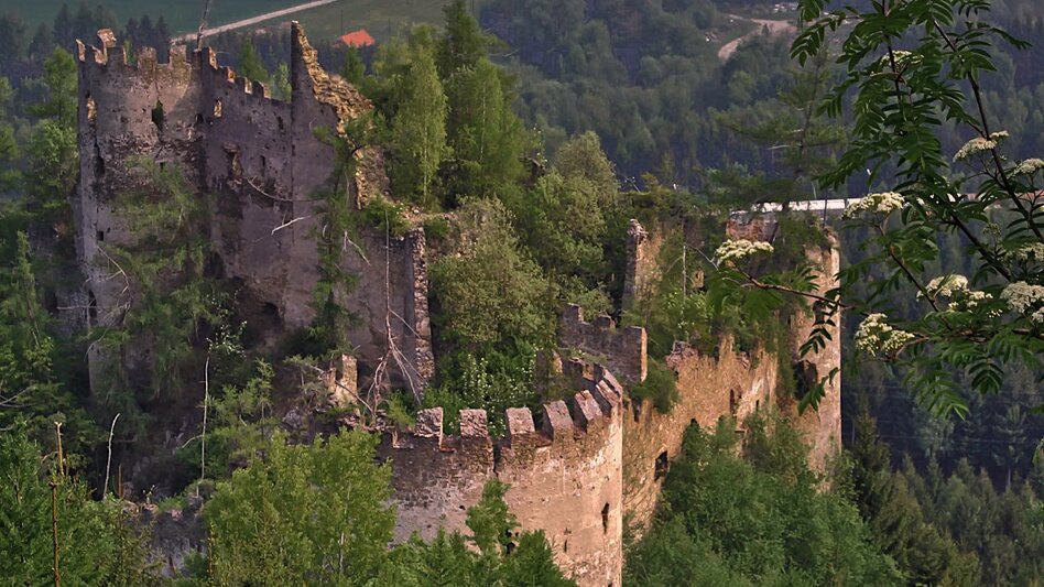 Hiking Route Reifenstein ruins - Touren-Impression #2.2 | © Markus Beren