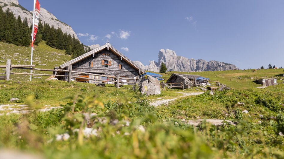 Long-Distance Hiking Trail Hofpürglhütte - Südwandhütte | Dachstein Circular Hiking Trail: Stage 02 - Touren-Impression #2.4 | © Erlebnisregion Schladming-Dachstein
