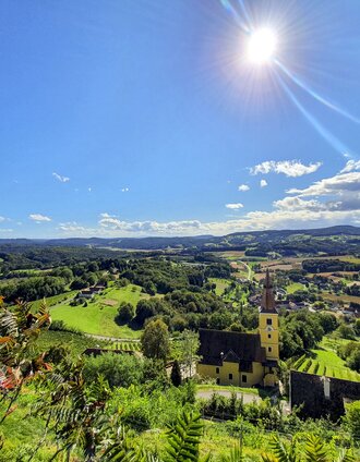 Blick auf die Kirche in Kapfenstein | Günther Steininger | © Steiermark Tourismus