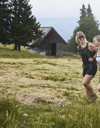 Wanderer am Hochwechsel_Mönichwald_Oststeiermark | Markus Lang | © Markus Lang-Fotografie