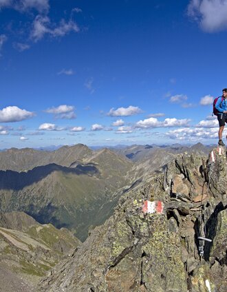 Summit cross on the Predigtstuhl | Herbert Raffalt | © Tourismusverband Schladming-Dachstein - Herbert Raffalt