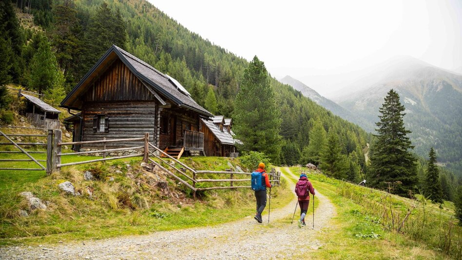 Long-Distance Hiking Trail Breitlahnhütte - Rudolf Schober Hütte | Schladminger Tauern High Trail: Stage 06  - Touren-Impression #2.9 | © Erlebnisregion Schladming-Dachstein