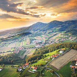 Blick auf die Kogel | © Thermen- & Vulkanland