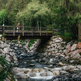 Holzbrücke am Stallwiesenweg | © Christoph Lukas