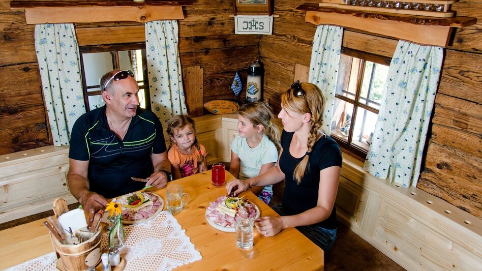 Hiking Route Through the Open-Air Museum Stübing and round the Pfaffenkogel - Touren-Impression #2.13 | © Region Graz