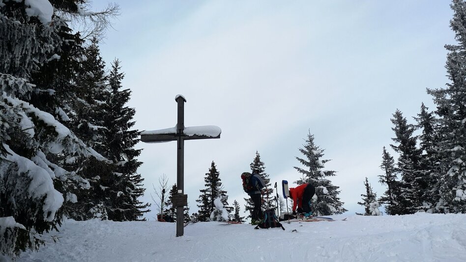 Snowshoe Walking Vom Stift Neuberg bis zur Semmeringbahn - Touren-Impression #2.1 | © TV Hochsteiermark