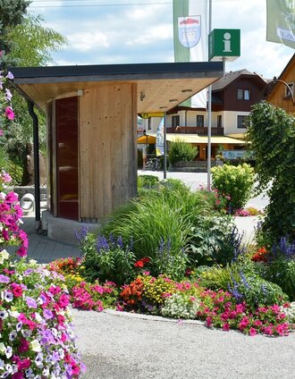 Weißenbach bei Haus - Dorfplatz | Schladming Dachstein | © Marktgemeinde Haus