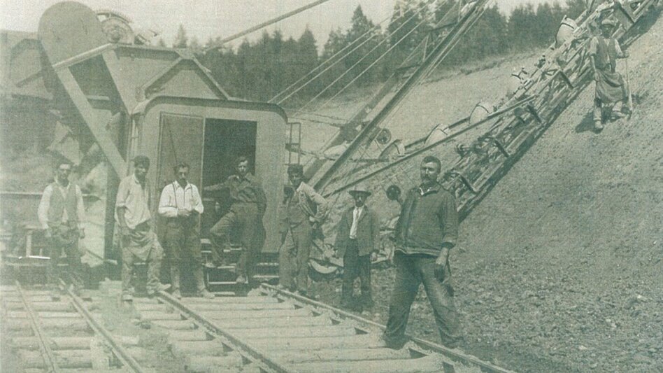 Themed Nature Trail HWW-Hiking route: Aspang - Samberg - Schuh-Wirt - Schäffern - Touren-Impression #2.1 | © Historischer Verein Wechselland