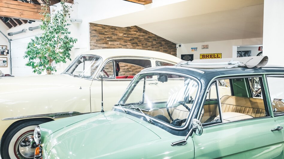 Panoramic Tours/Themed Routes Castles Tour - Motorrad/Oldtimer - Touren-Impression #2.11 | © Das Salvator Iris Porsche Landhotel